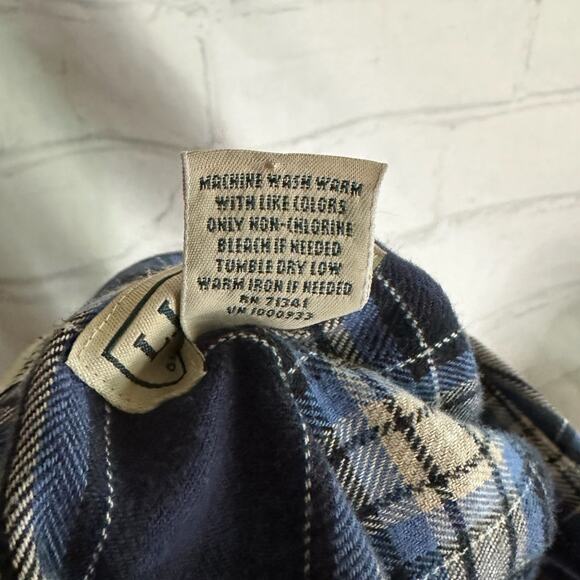 LL Bean Blue Plaid Traditional Fit Fleece Button Down, Large, Pre-owned - Picture 6 of 6